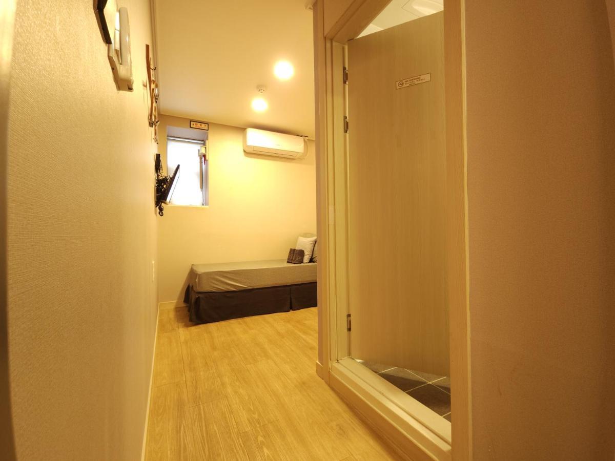 Oyo Hostel Myeongdong 1 Σεούλ Εξωτερικό φωτογραφία