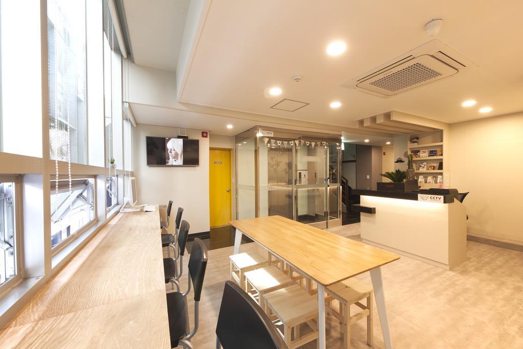 Oyo Hostel Myeongdong 1 Σεούλ Εξωτερικό φωτογραφία