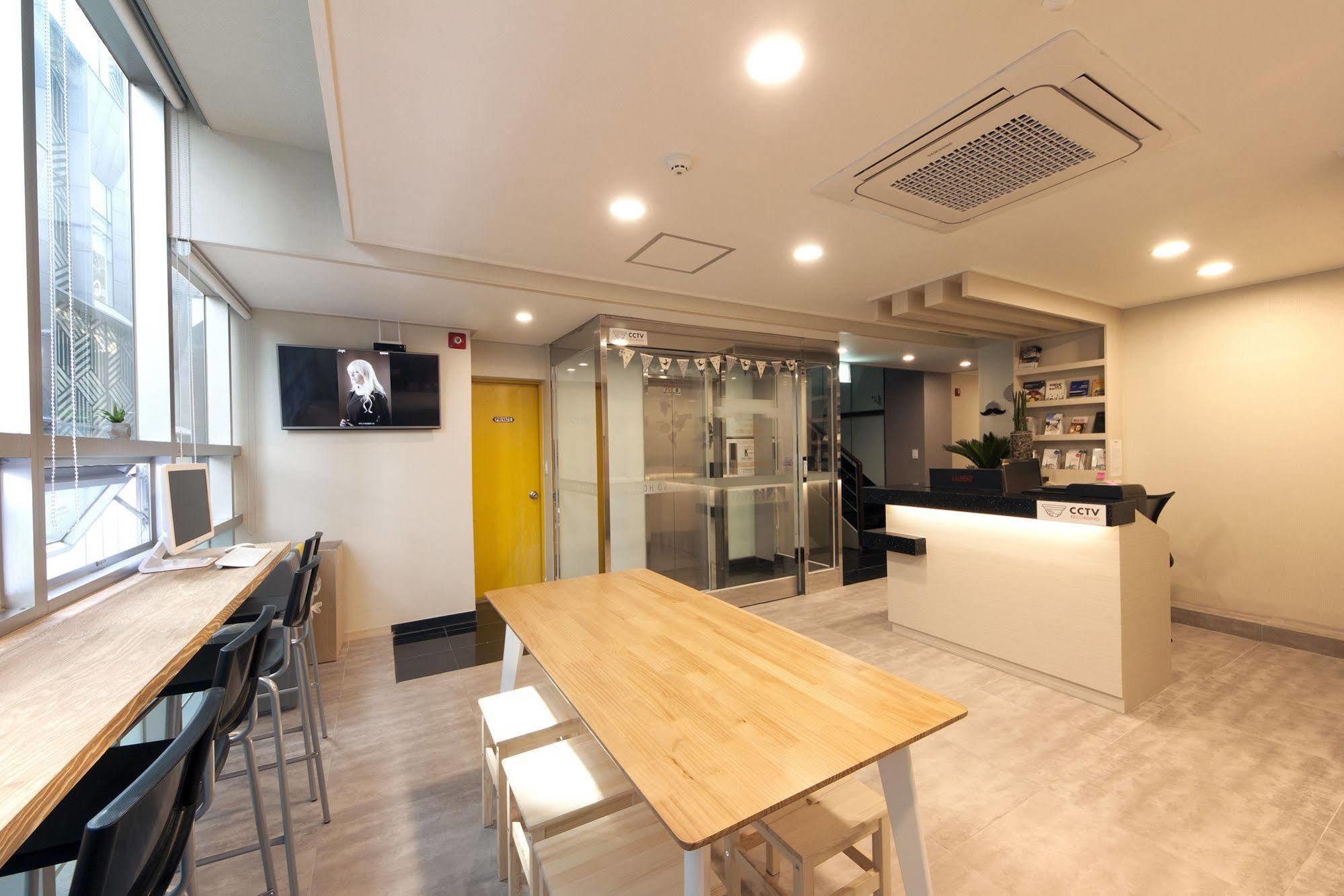 Oyo Hostel Myeongdong 1 Σεούλ Εξωτερικό φωτογραφία
